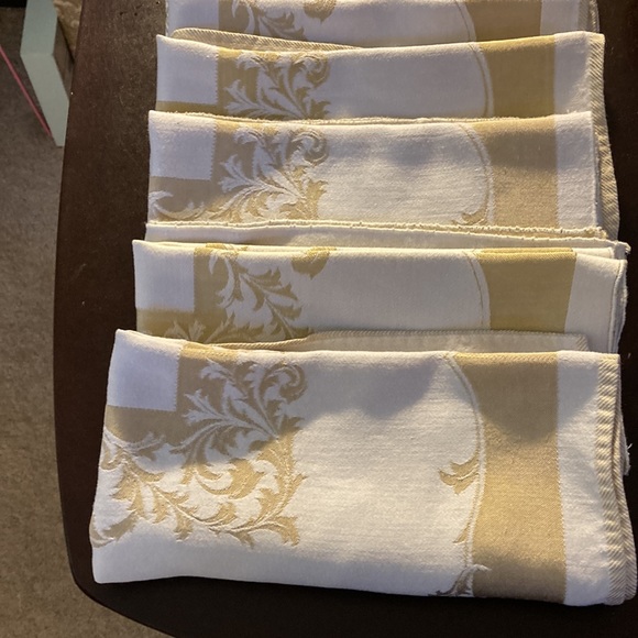 Antique/Vintage House Warming Gift of 12 Polyester Napkins Gold & Light Tan - Picture 6 of 9